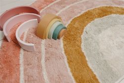 Alfombra Arco Iris Rosa con Latex (80x130 cm) Little Dutch
