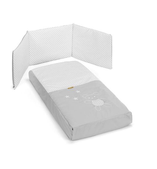 TESORI white complete bedroom set (includes crib and dresser)