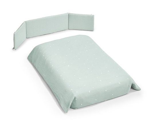 TESORI white complete bedroom set (includes crib and dresser)