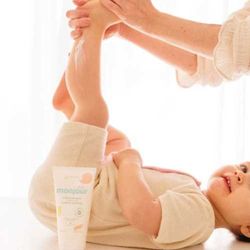 Crema hidratante cara y cuerpo Monjour 150ml