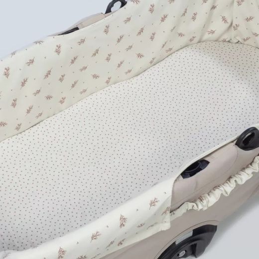 Cubre capazo con gomas y bajera ajustable Mimosa