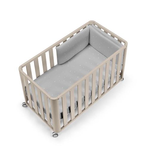 Berço DOCO Sleeping 120x60 - Bege com colchão, edredom e protetor de berço.