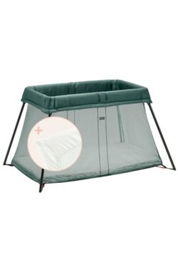 BabyBjörn travel cot with sheet