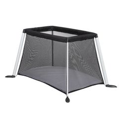 Phil and Teds Traveler V4 travel cot in black