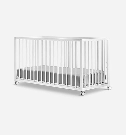 TESORI white complete bedroom set (includes crib and dresser)