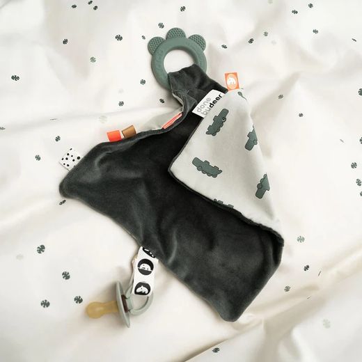 Doudou teether Done By Deer