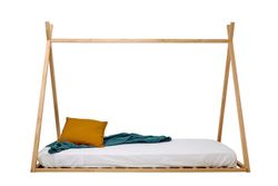 Tipi frame with 90x200 Mobo slatted base