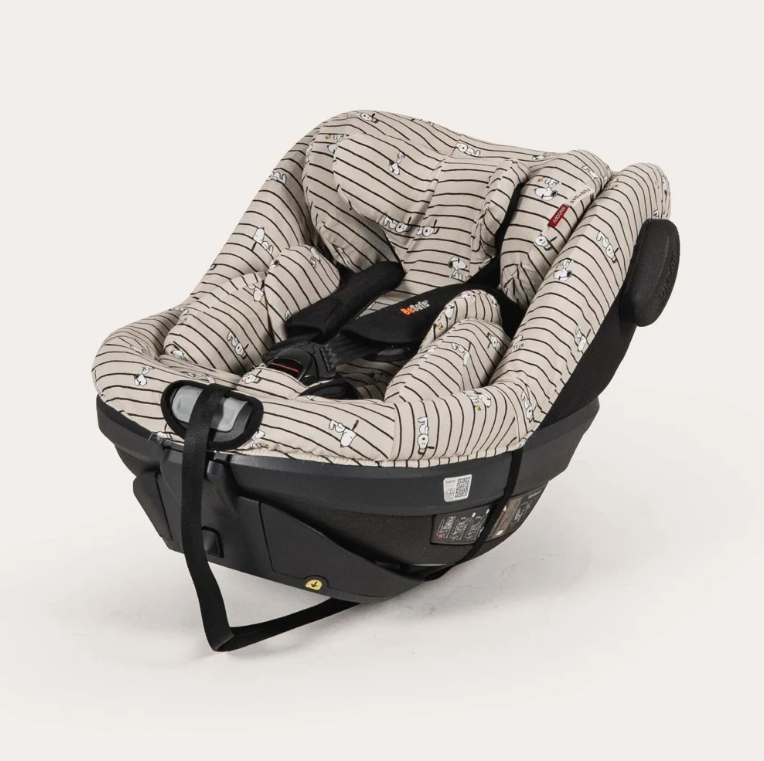 Funda para silla de coche BeSafe Beyond² B y Beyond² 360 B con funda reductor Kodak Stripes