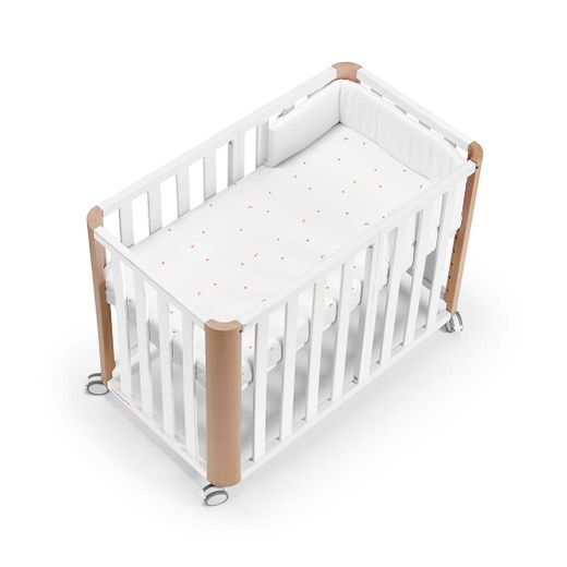 Mini berço DOCO Sleeping PLUS++ branco/natural com colchão, edredom, protetor de berço e lençol de baixo.