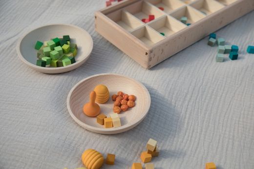 Mis & Match - Grapat (Includes wooden sorting box)