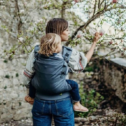 Evolutionary Baby Carrier Boba X — Noari Kids