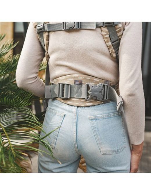 ONE Love and Carry baby carrier