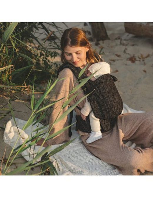 ONE Love and Carry baby carrier