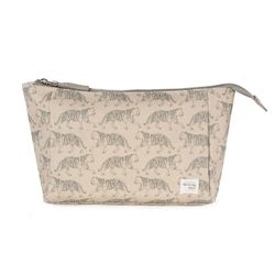 Walking Mum toiletry bag