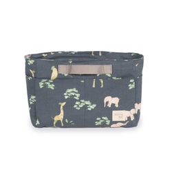 Walking Mum toiletry bag