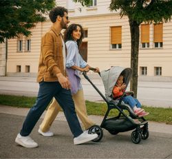 Pack Nuna TRIV™ Next et nacelle LYTL™ de la collection BMW