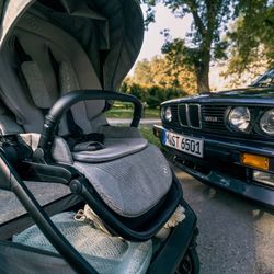 Pack Nuna TRIV™ Next et nacelle LYTL™ de la collection BMW