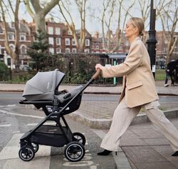 Système de voyage Nuna Triv Next + Pipe Urbn