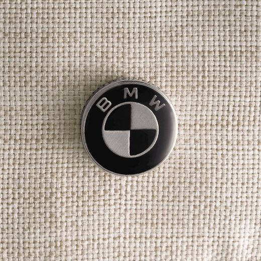 Nuna Trvl LX BMW Collection