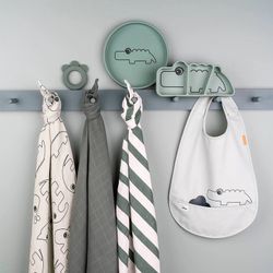 Pack de 2 bavoirs avec velcro et poches Done By Deer