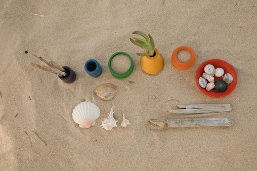 Pots - Grapat (Wooden Container in Rainbow Colors)
