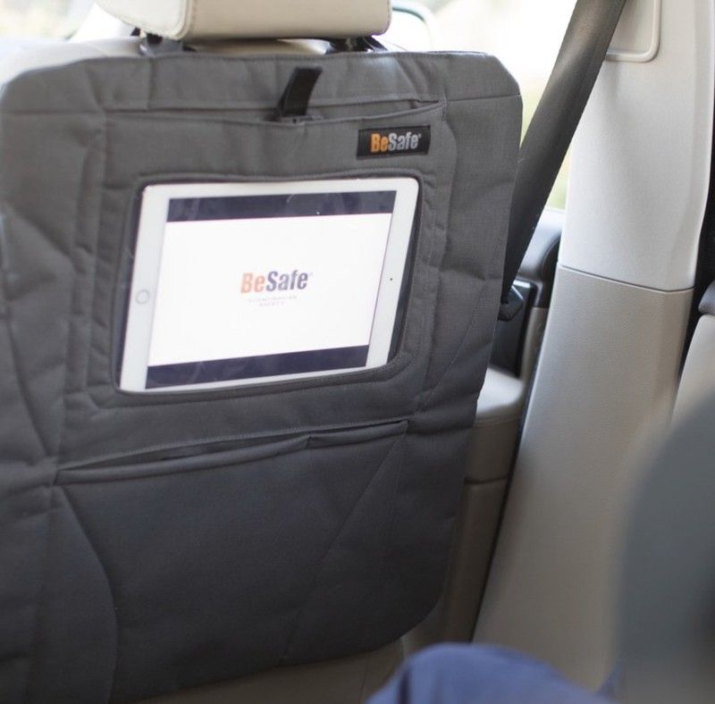 protector de respaldo con porta-tablet BeSafe