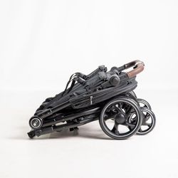 VentTwin + NIU Kinderwagen