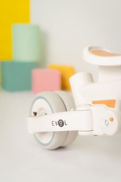 Triciclo multifunción Evol Olmitos