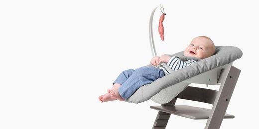 Tripp Trapp Newborn Set / hamaca con colgador para juguetes