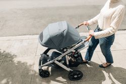 UPPAbaby VISTA V3 Duo with carrycot