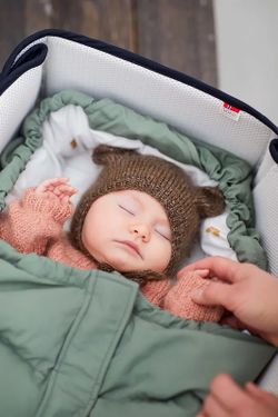 Voksi Move - footmuff for carrycot, baby carrier and car seat